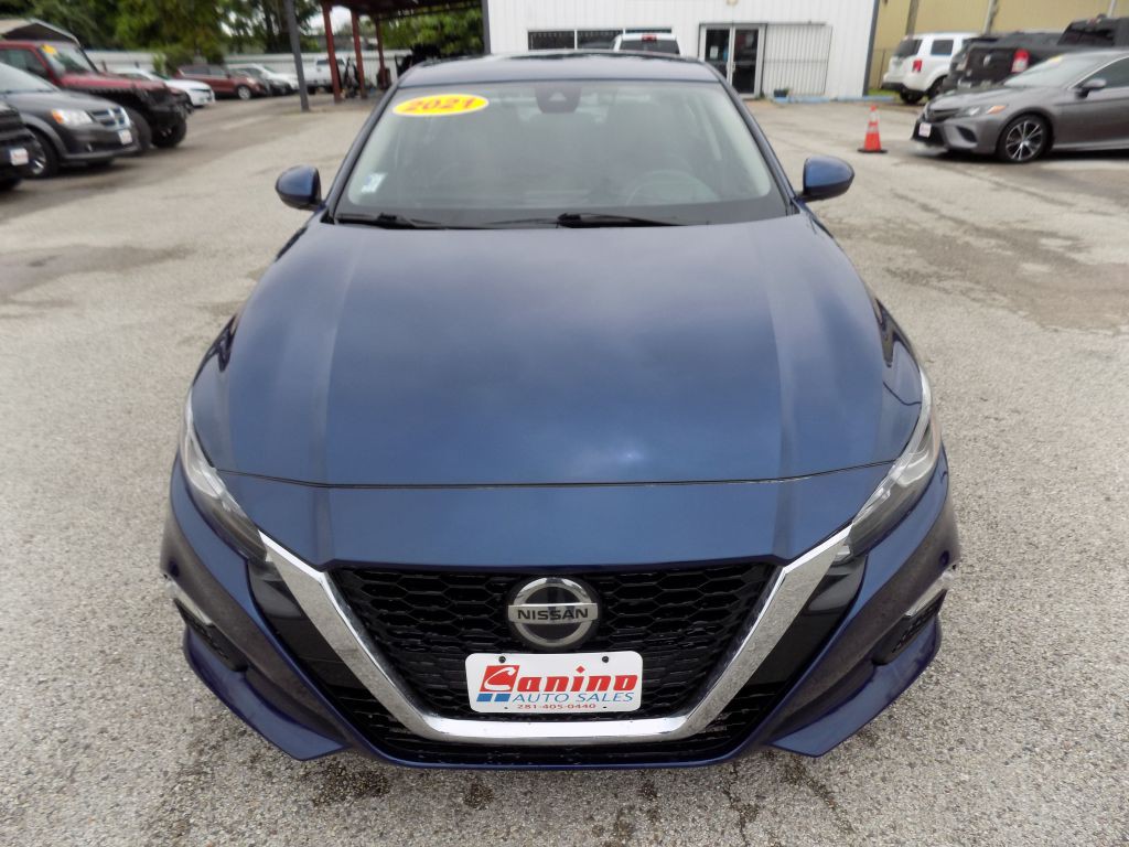 2021 Nissan Altima Image 1