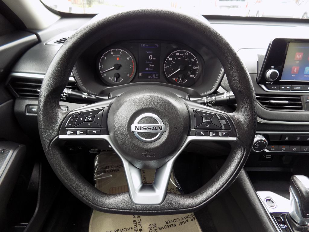2021 Nissan Altima Image 22