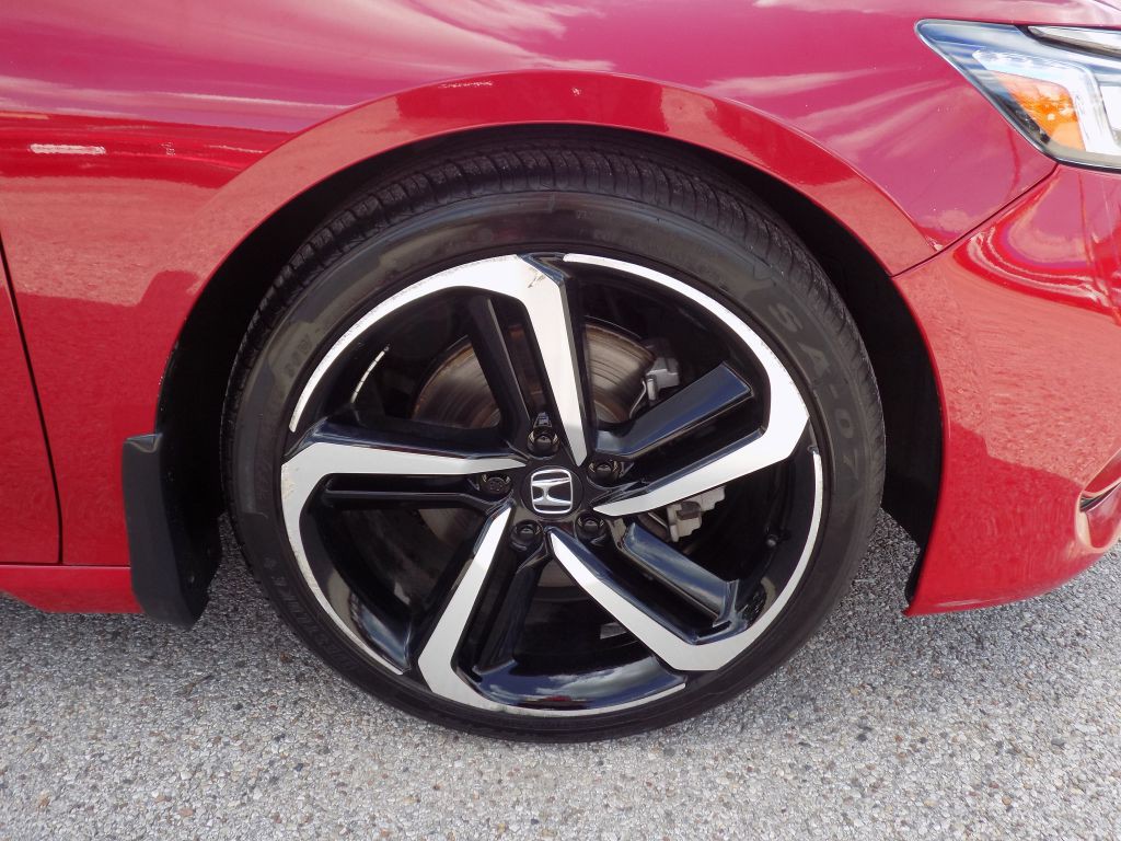 2019 Honda Accord Image 25