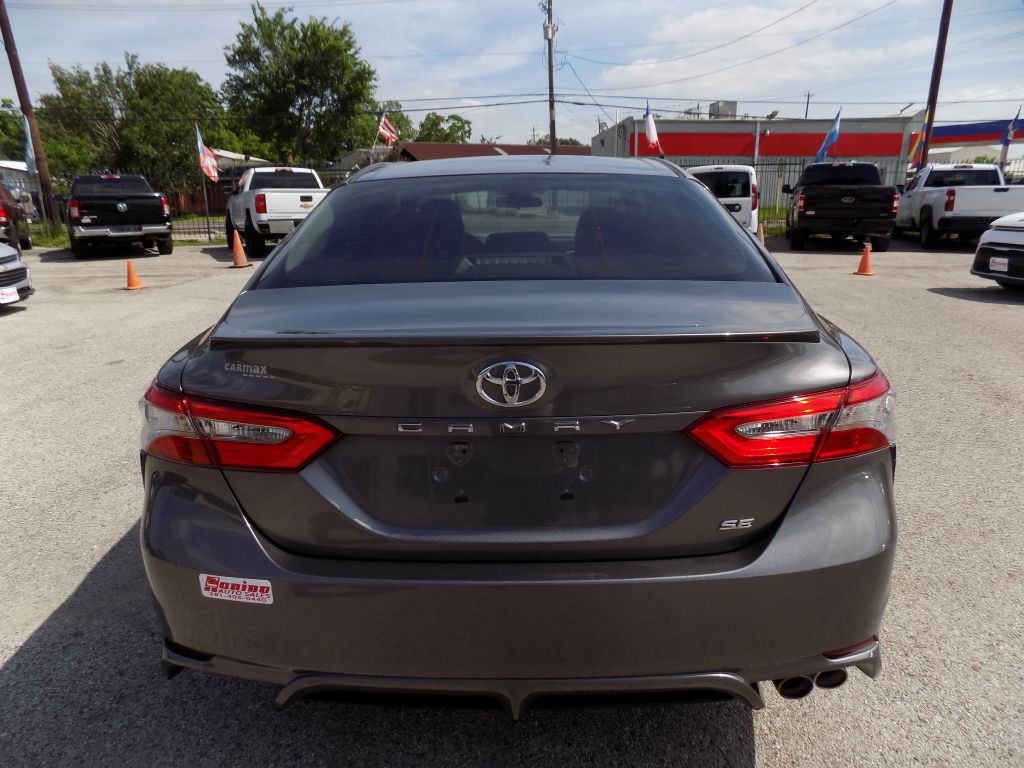 2018 Toyota Camry Image 5