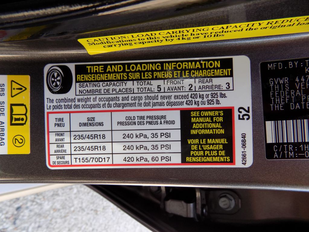 2018 Toyota Camry Image 28