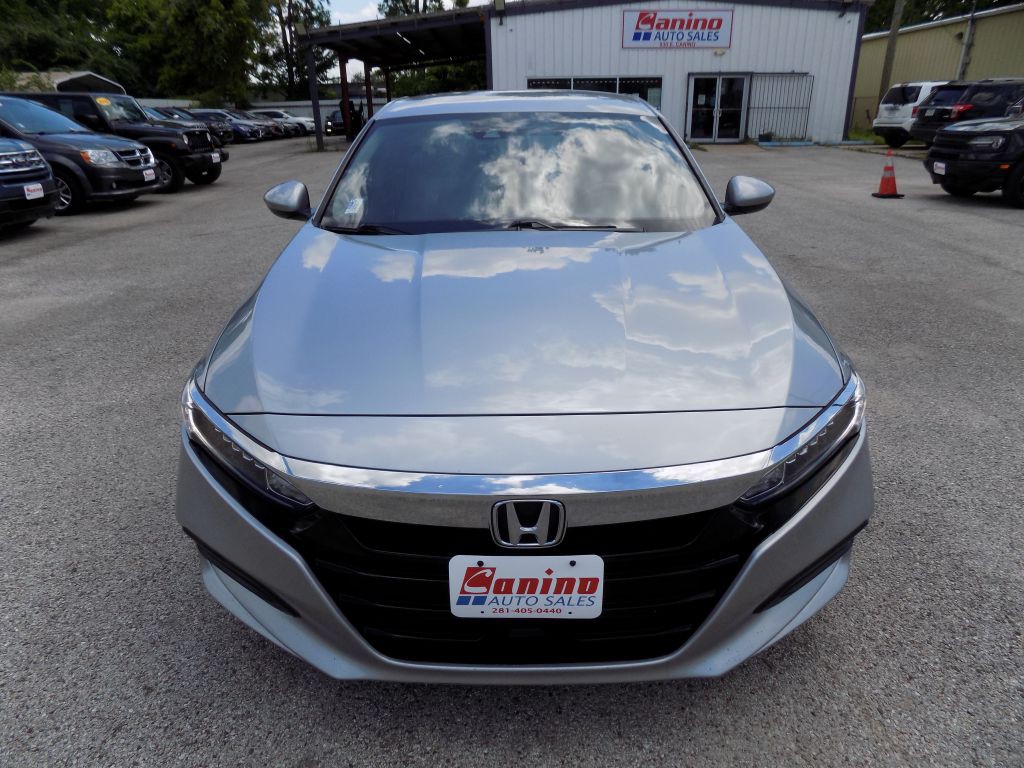 2018 Honda Accord Image 1