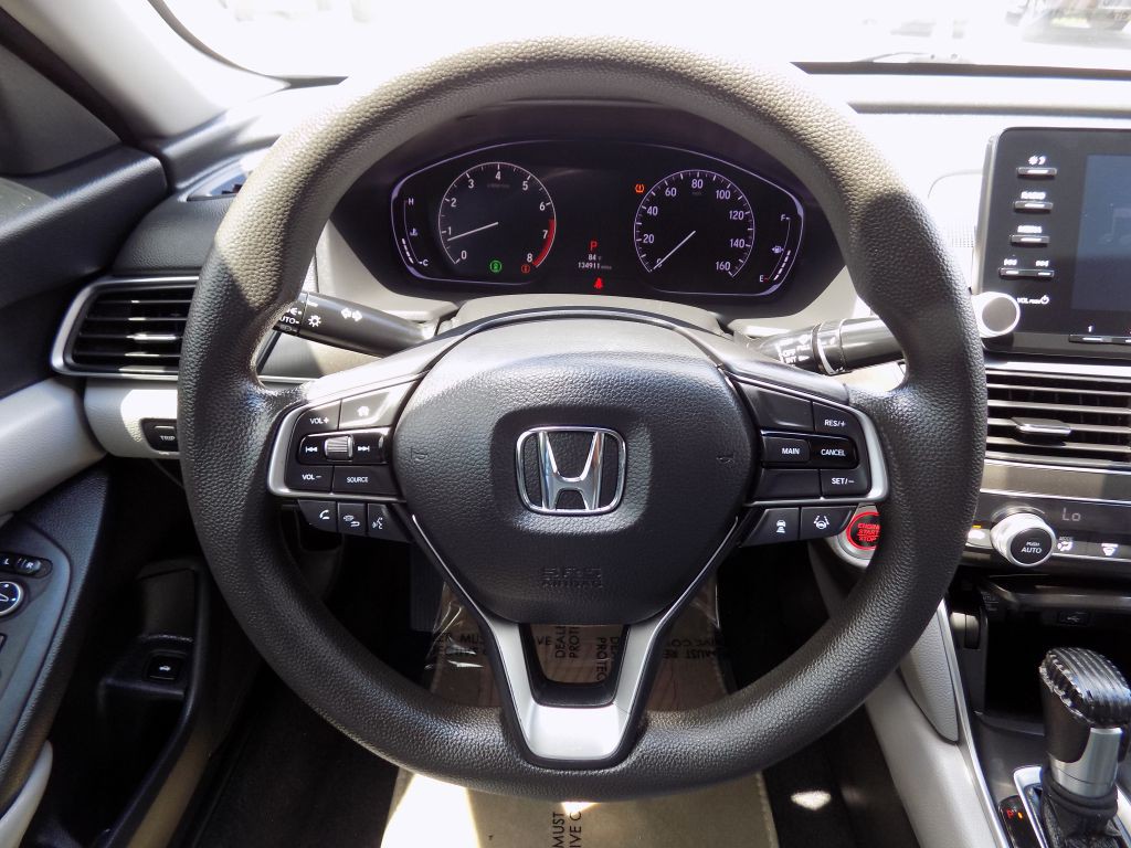 2018 Honda Accord Image 22