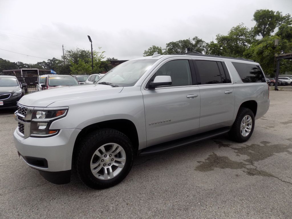 2016 Chevrolet Suburban Image 7