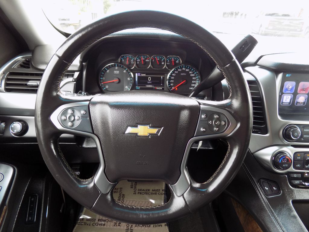 2016 Chevrolet Suburban Image 19