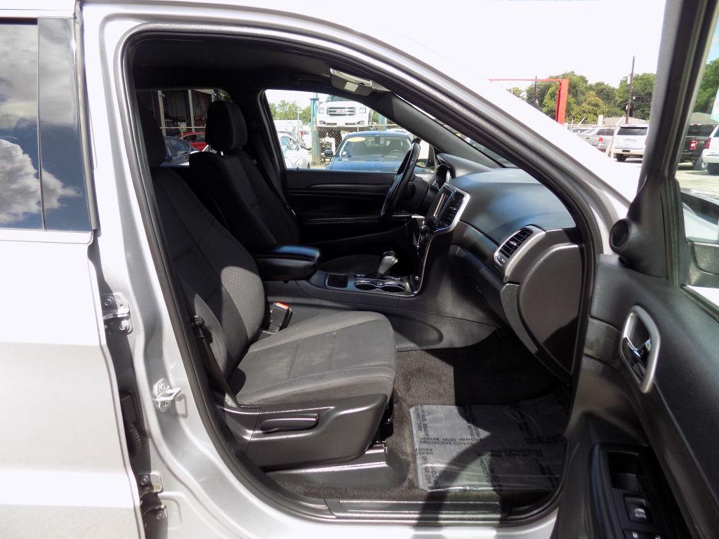 2018 Jeep Grand Cherokee Image 15