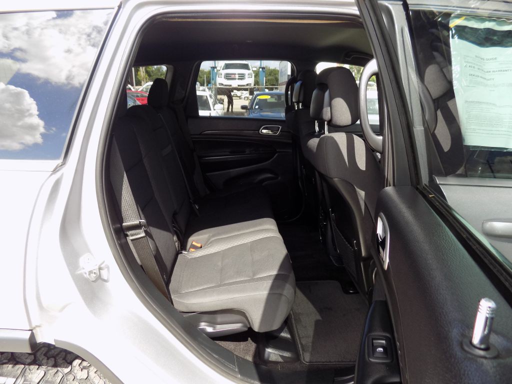 2018 Jeep Grand Cherokee Image 16