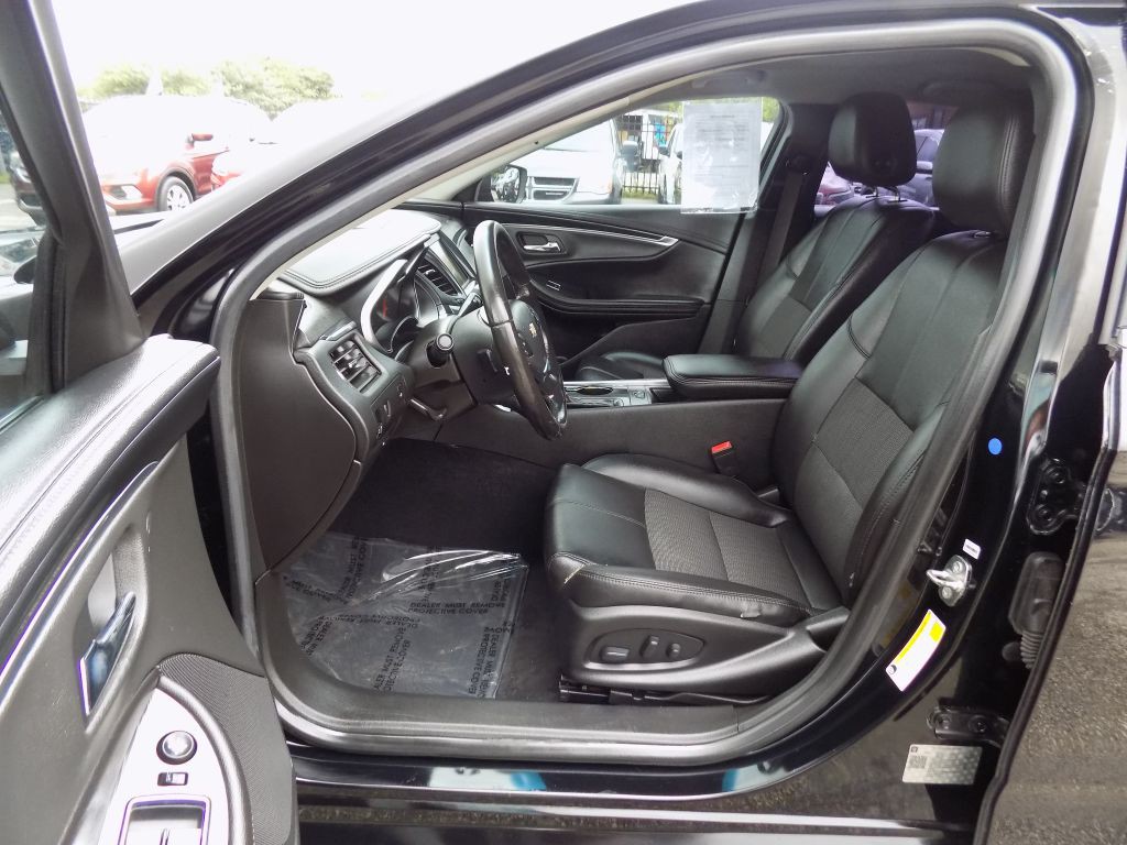 2019 Chevrolet Impala Image 13