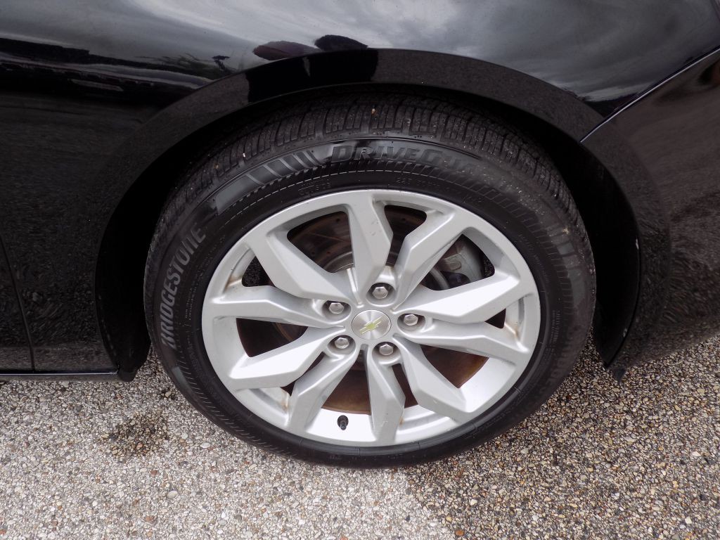 2019 Chevrolet Impala Image 25