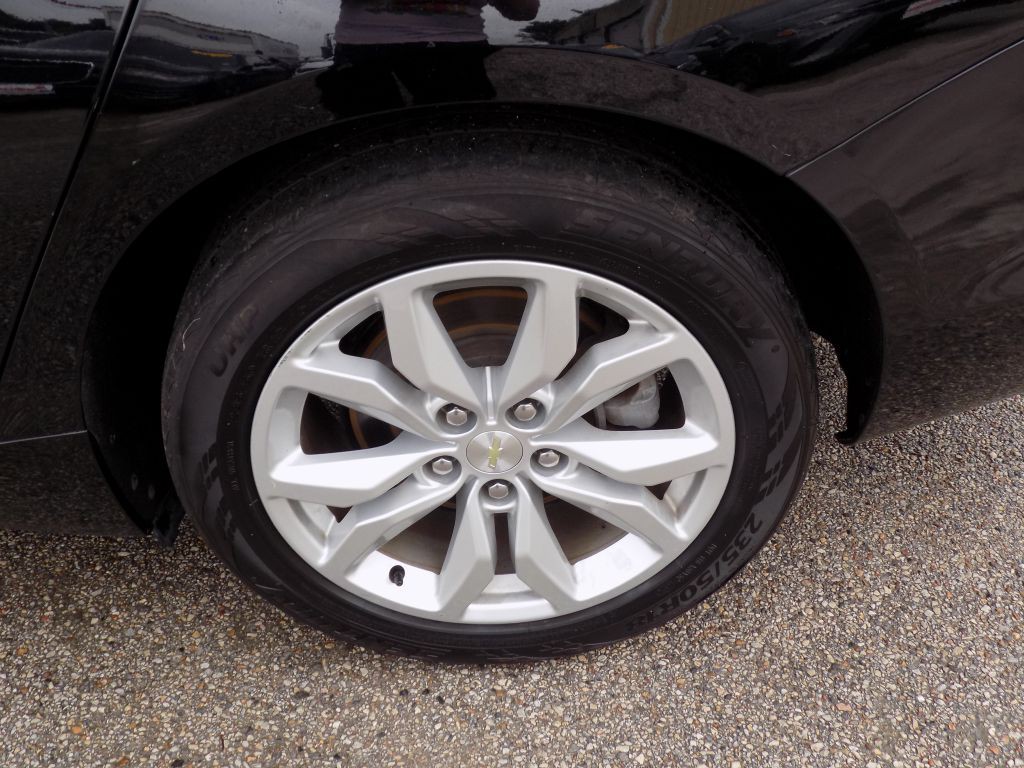 2019 Chevrolet Impala Image 27