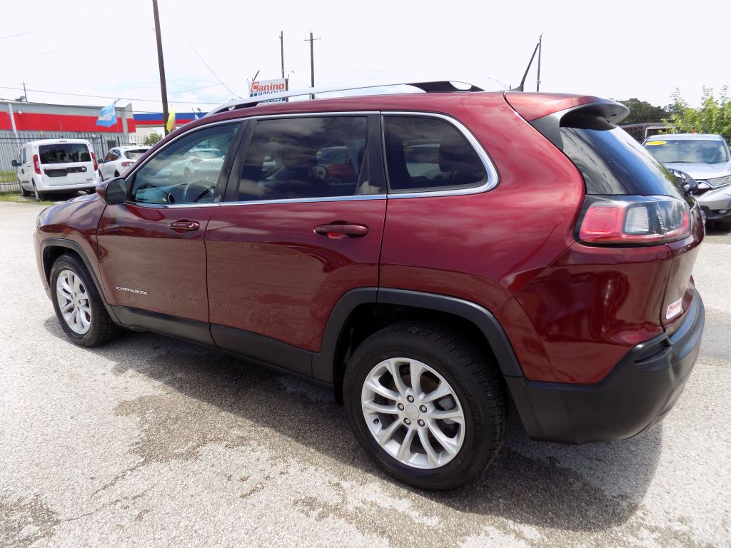 2019 Jeep Cherokee Image 4