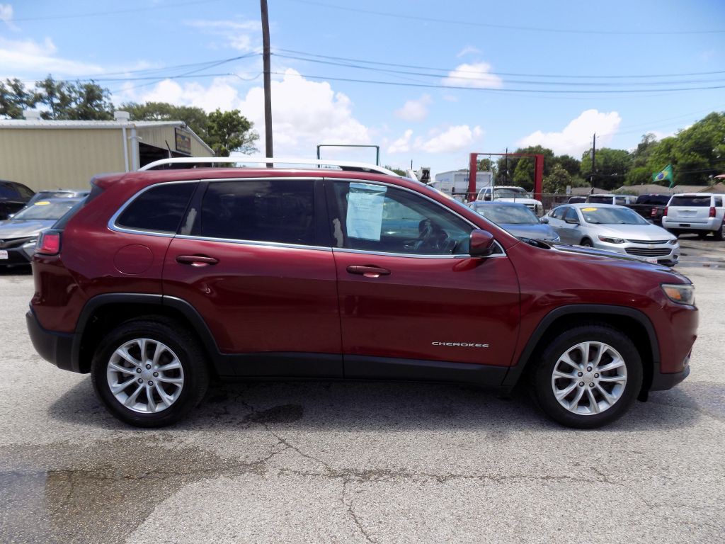 2019 Jeep Cherokee Image 7