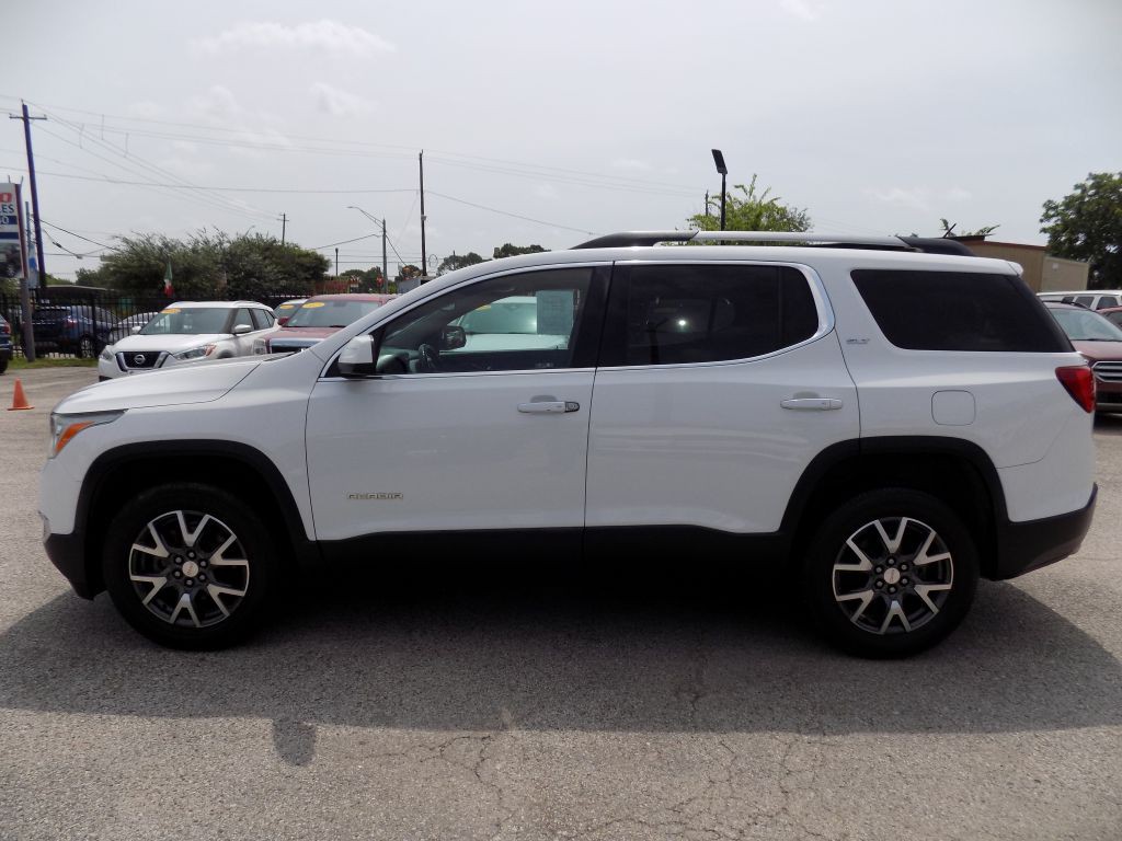2019 GMC Acadia Image 3