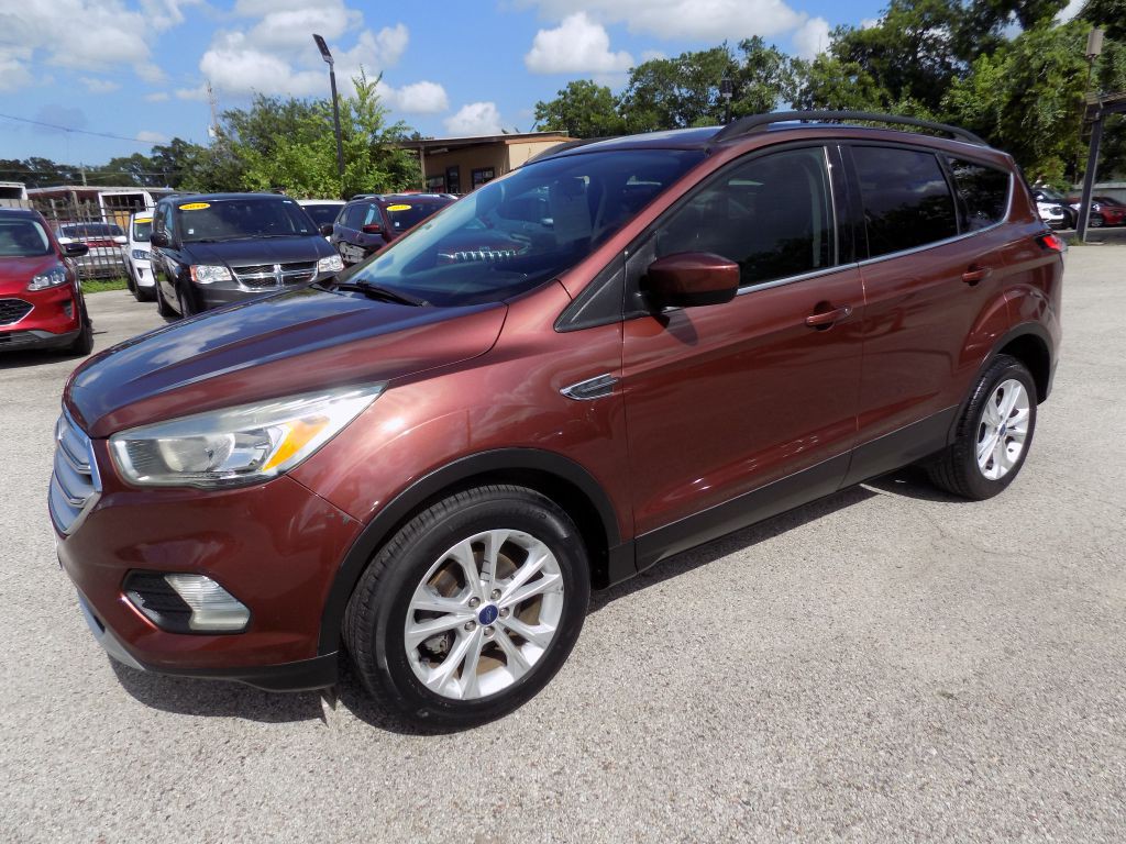 2018 Ford Escape Image 2