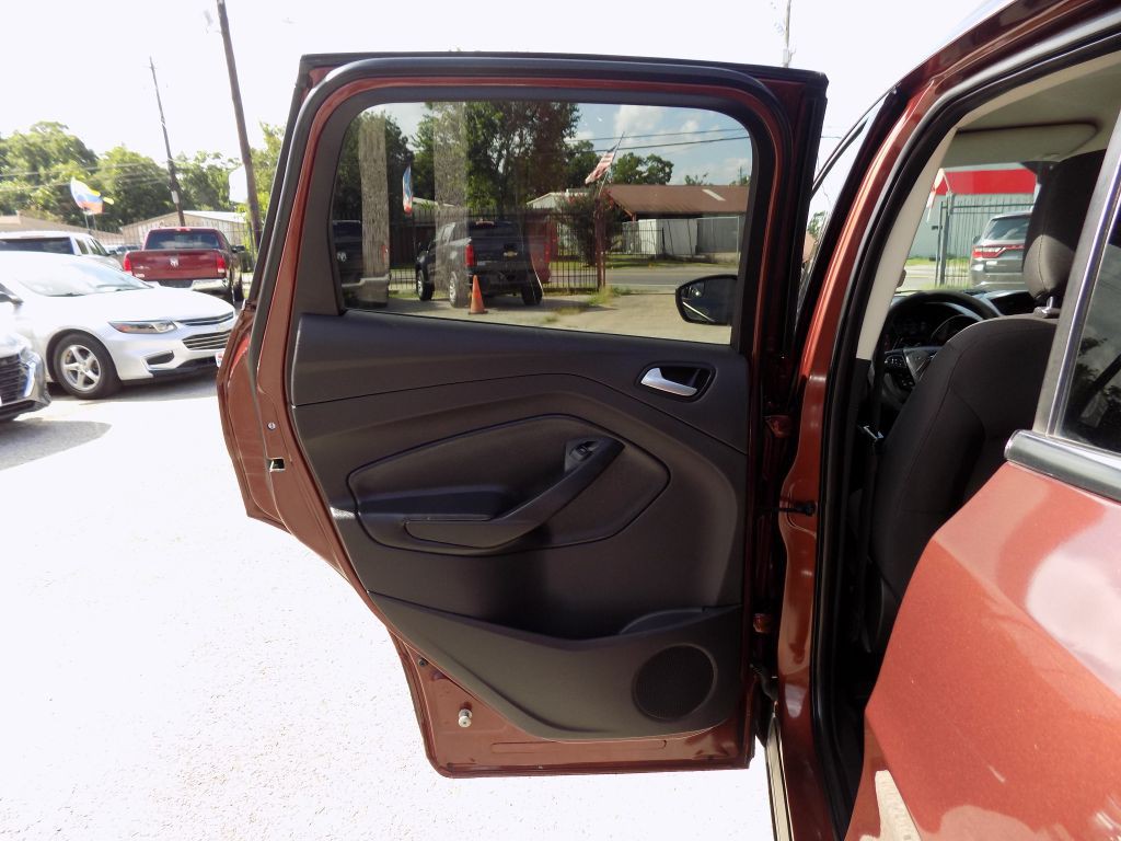 2018 Ford Escape Image 10