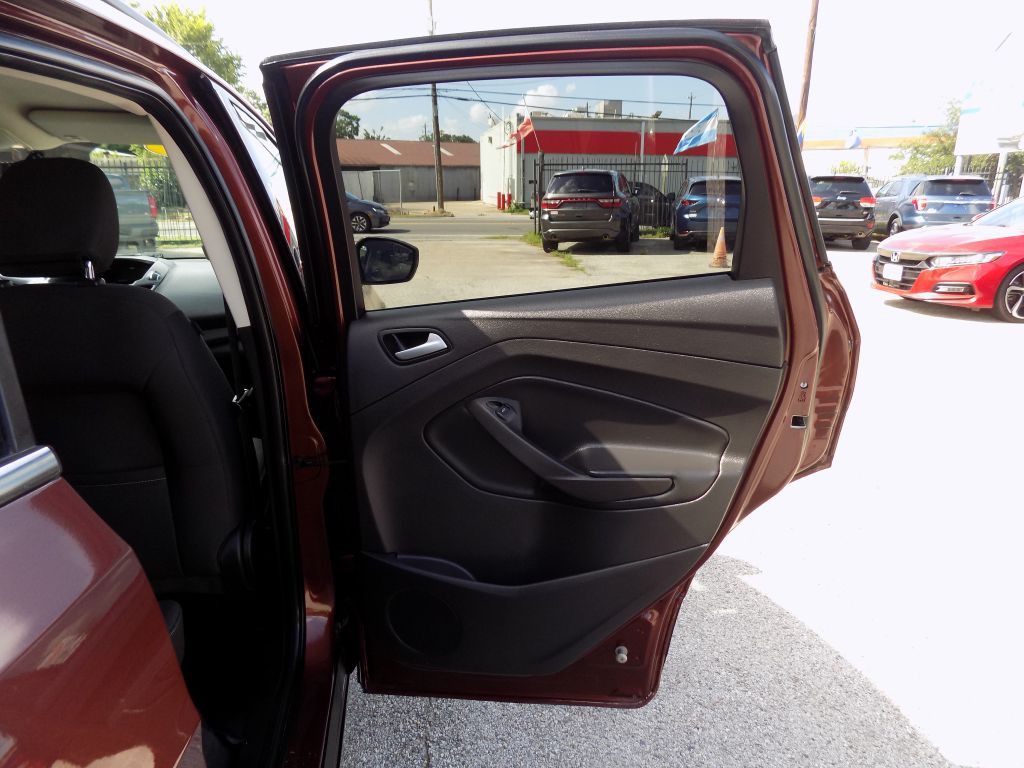 2018 Ford Escape Image 12