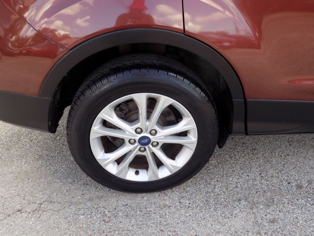 2018 Ford Escape Image 24