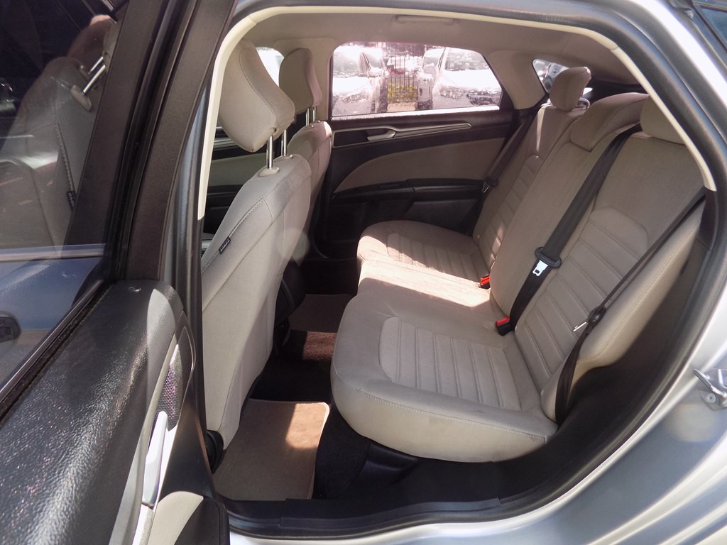 2020 Ford Fusion Image 14