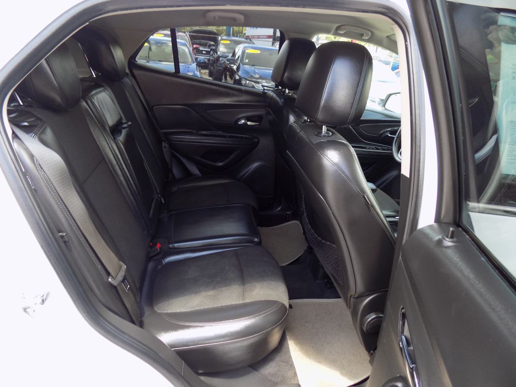 2018 Buick Enclave Image 16
