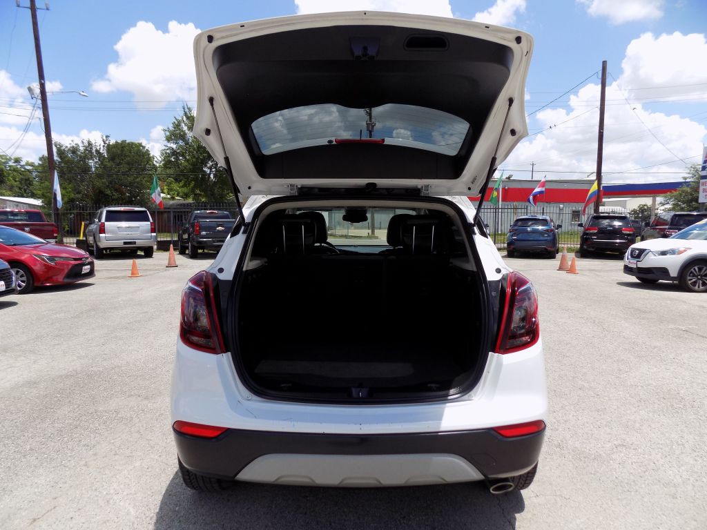 2018 Buick Enclave Image 17