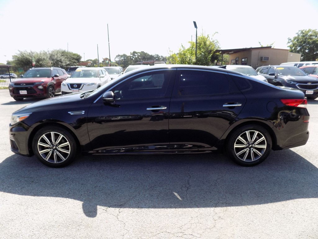 2019 Kia Optima Image 3