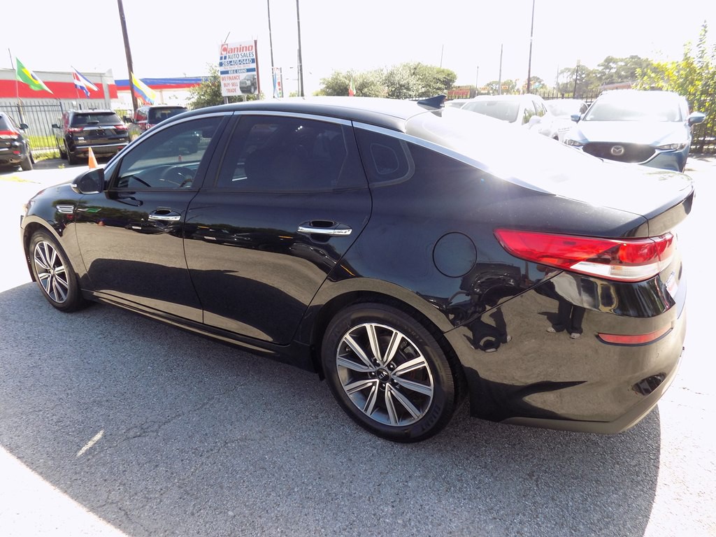 2019 Kia Optima Image 4