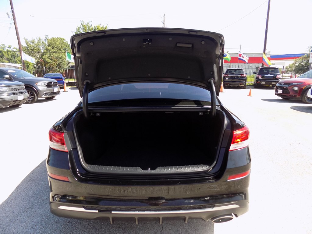 2019 Kia Optima Image 17