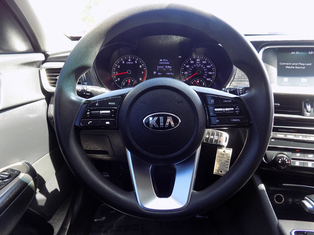 2019 Kia Optima Image 21