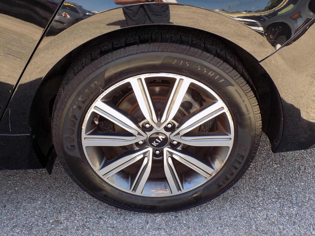 2019 Kia Optima Image 26