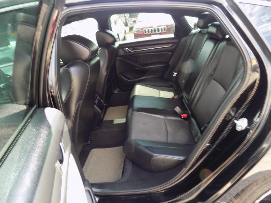 2021 Honda Accord Image 14