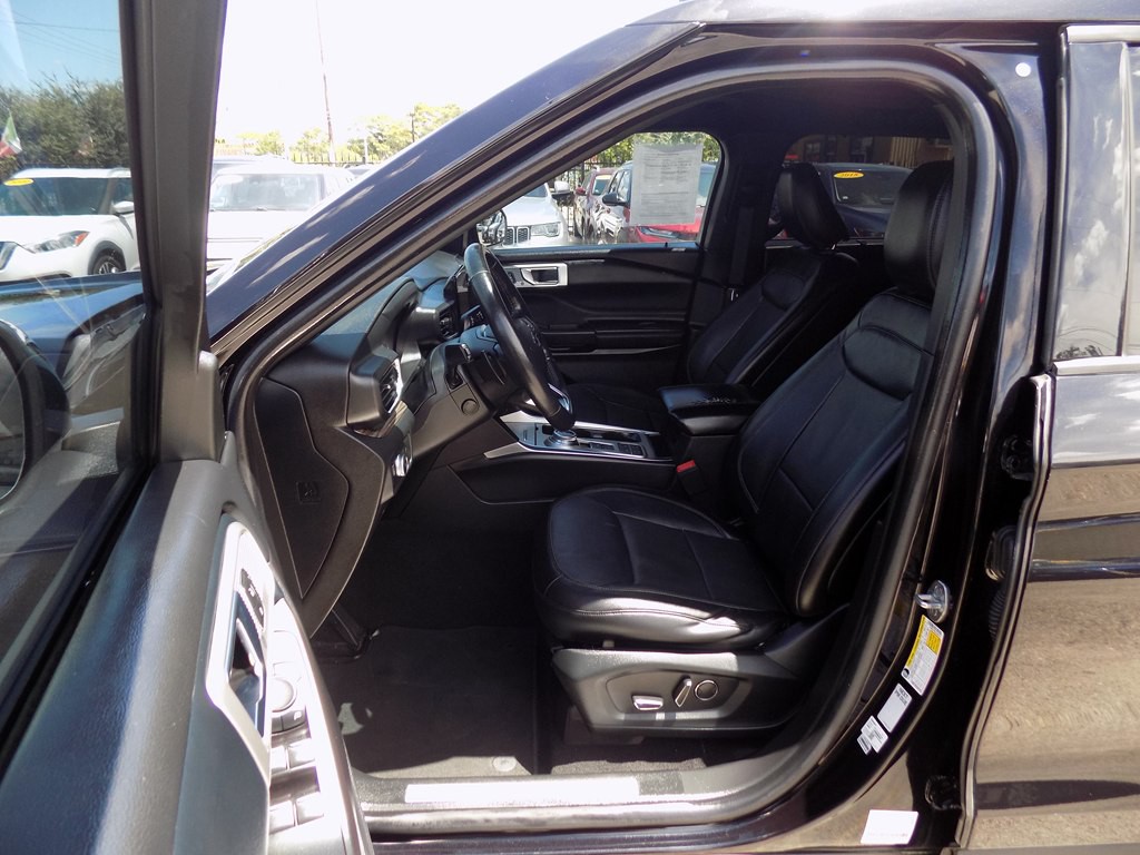 2020 Ford Explorer Image 13