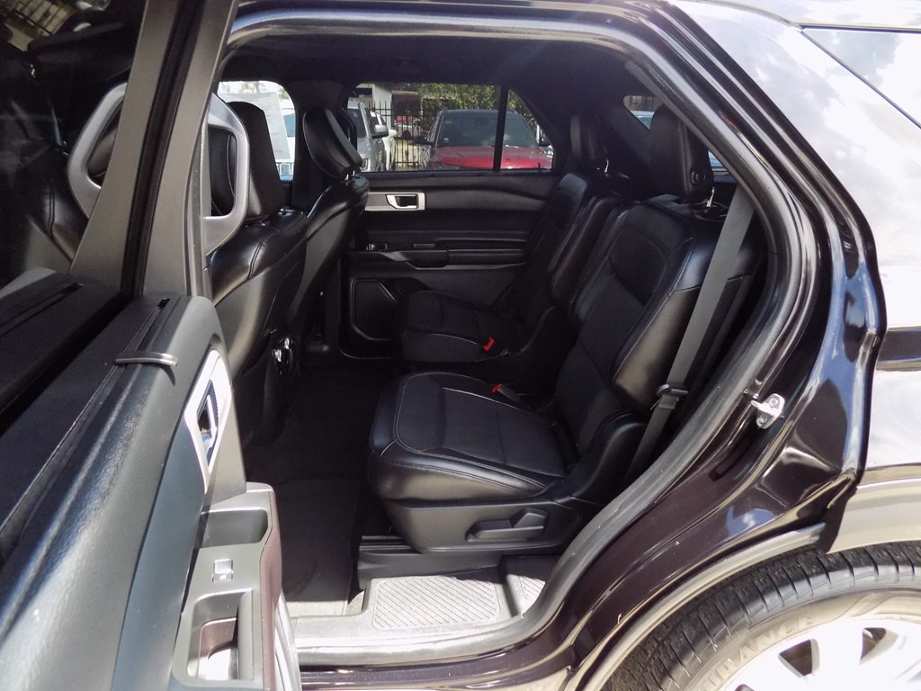 2020 Ford Explorer Image 14