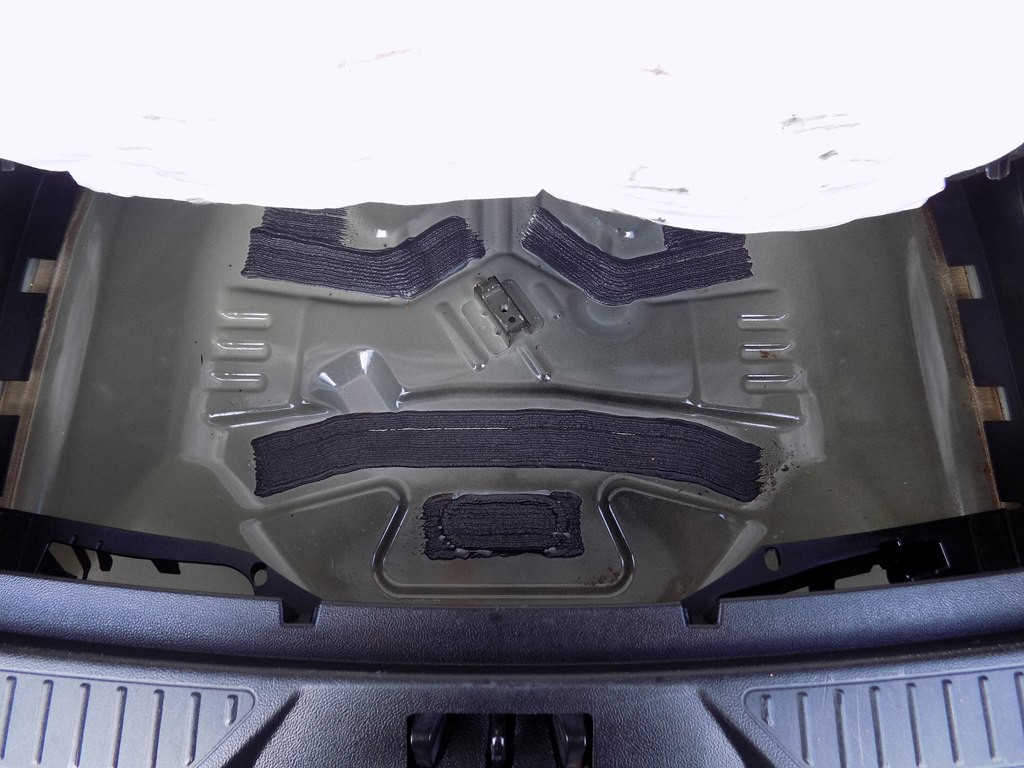 2020 Ford Explorer Image 20