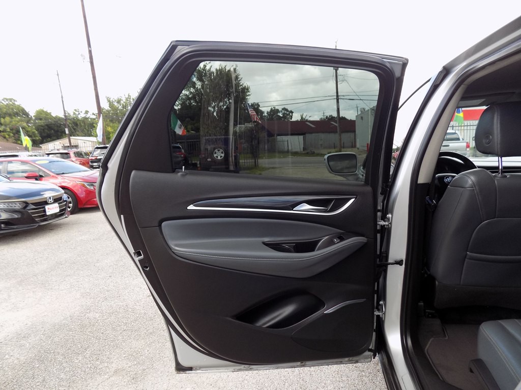 2020 Buick Enclave Image 10