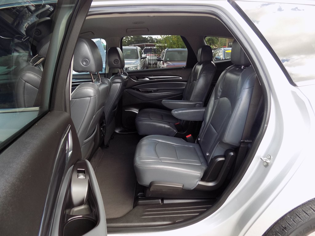 2020 Buick Enclave Image 14