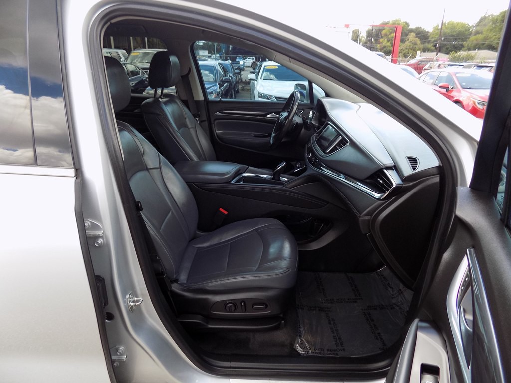 2020 Buick Enclave Image 15