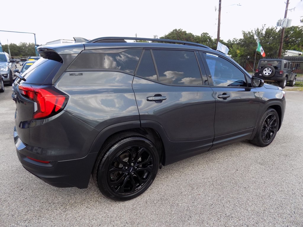 2020 GMC Terrain Image 6
