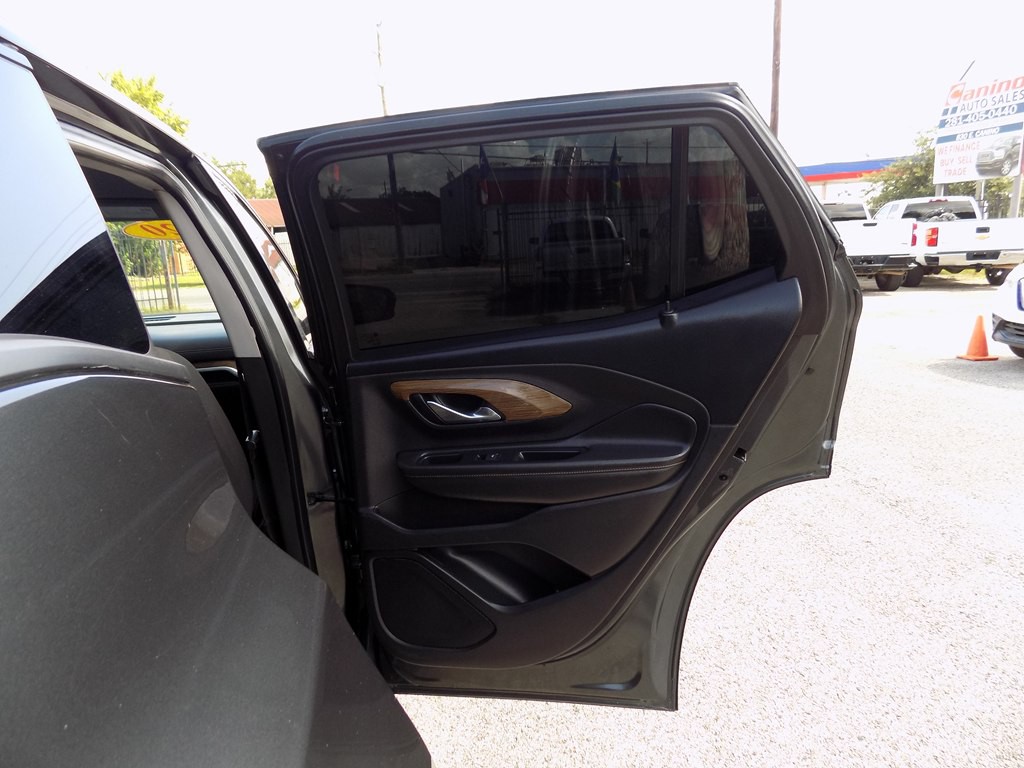2020 GMC Terrain Image 12