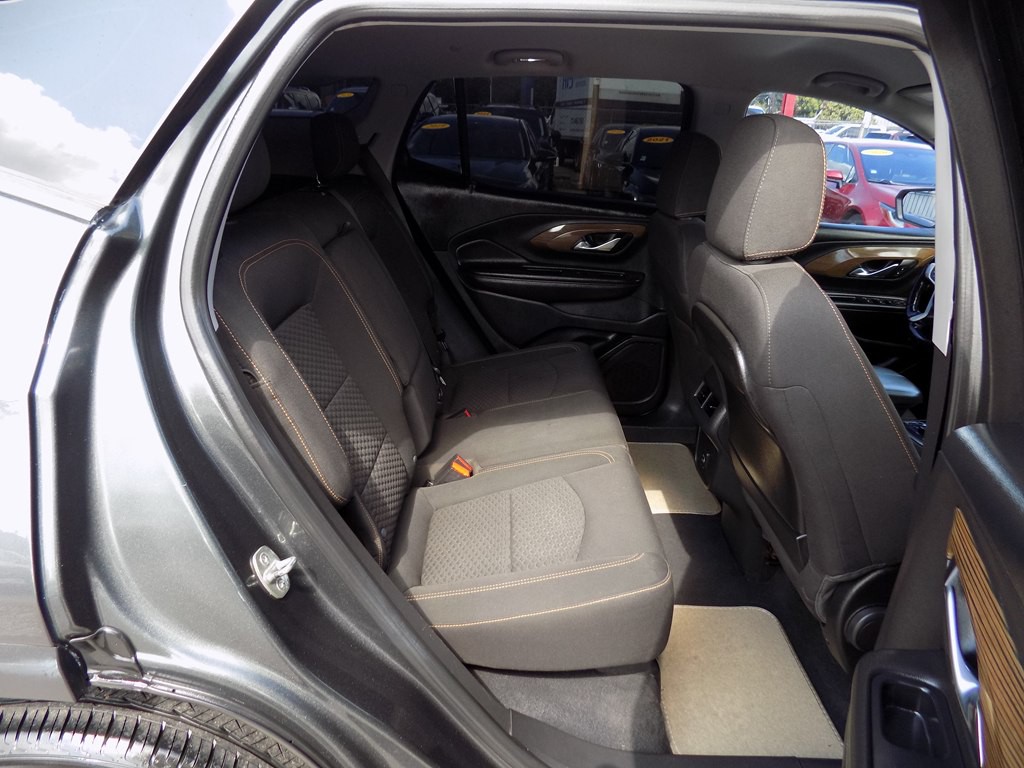 2020 GMC Terrain Image 16