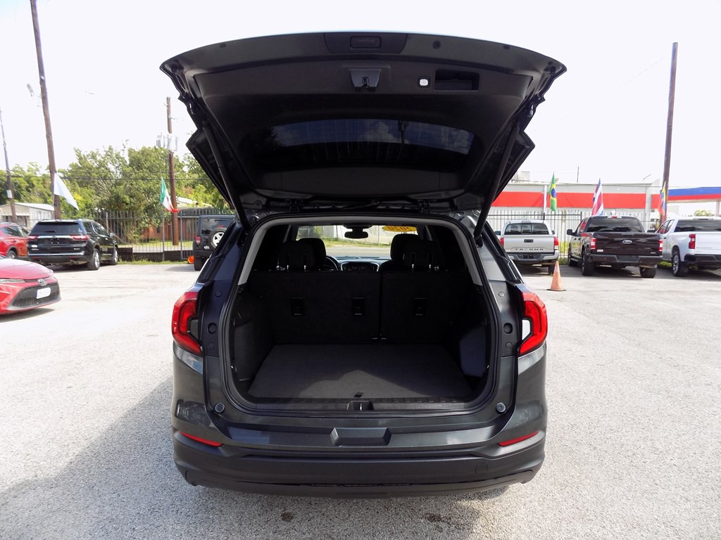 2020 GMC Terrain Image 17