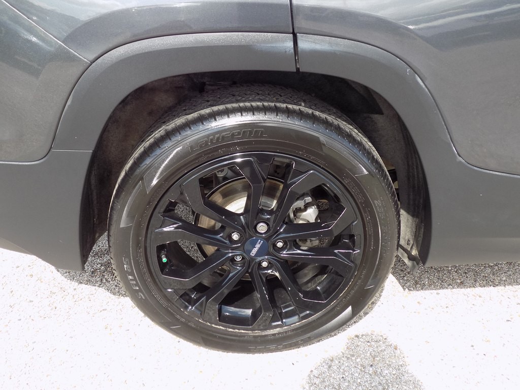 2020 GMC Terrain Image 24
