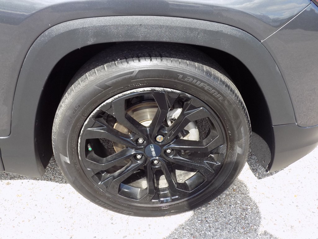 2020 GMC Terrain Image 25