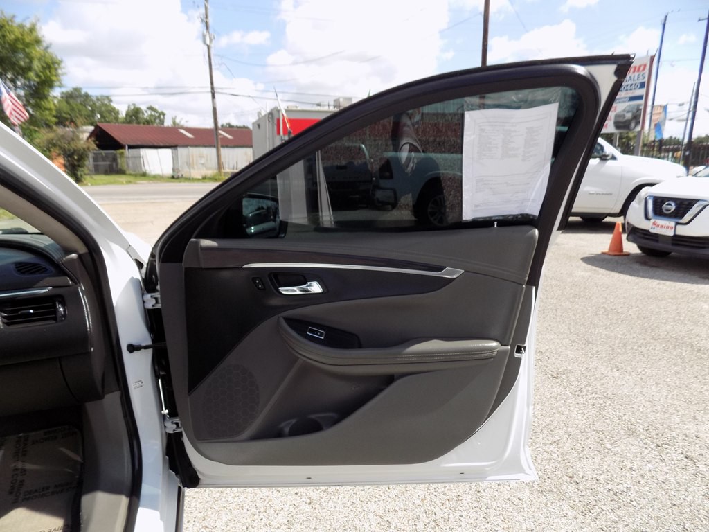 2019 Chevrolet Impala Image 11