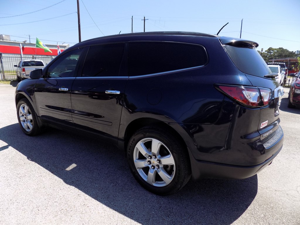2017 Chevrolet Traverse Image 4