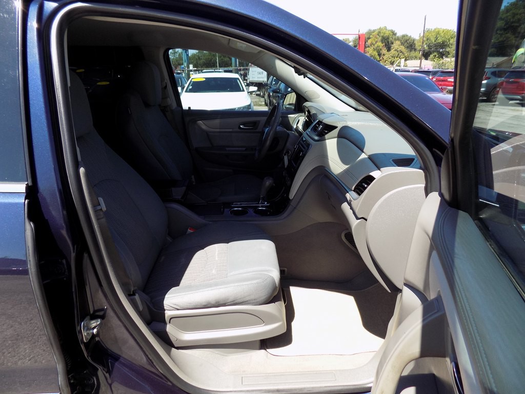 2017 Chevrolet Traverse Image 14