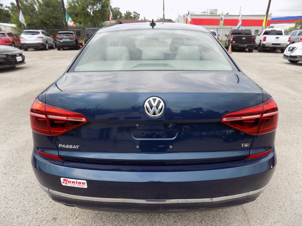 2019 Volkswagen Passat Image 5