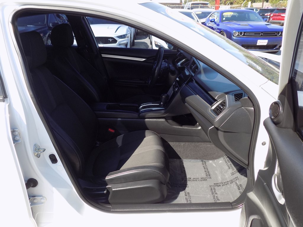 2020 Honda Civic Image 29