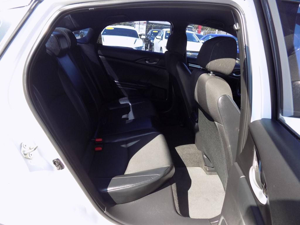 2020 Honda Civic Image 31