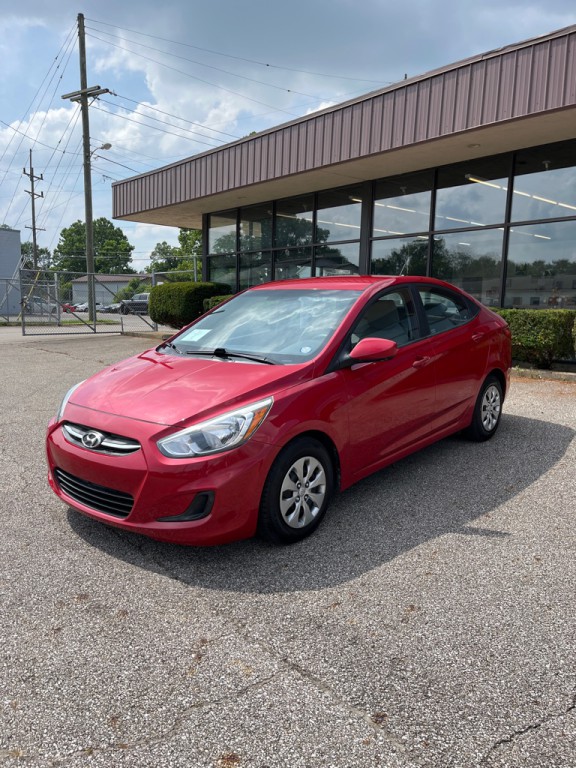 2016 Hyundai Accent Image 3