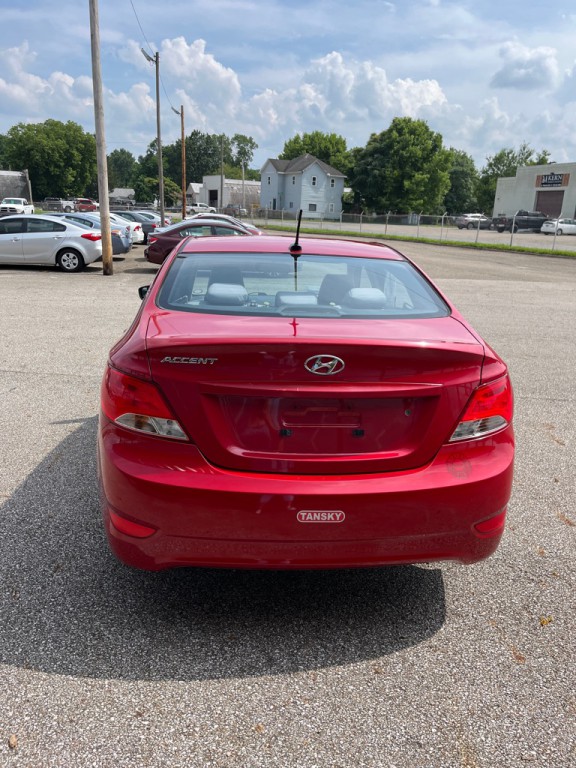 2016 Hyundai Accent Image 6